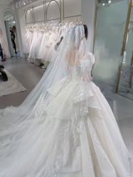 -艾米丽婚纱礼服