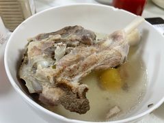 -周震馄饨