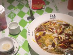 -渔语鱼酸菜鱼新川菜(来福士店)