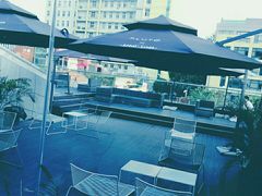 -UNI UNI(环亚凯瑟琳店)