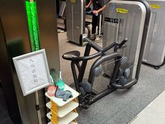 -金摩尔健身游泳(万象城鼎丰大厦店)