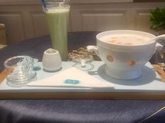 -燕庭·纯燕窝·甜品下午茶(南京西路店)