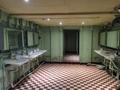 -泰达航母主题公园