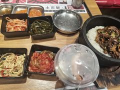 -青瓦炭韩潮烤肉(花园道店)
