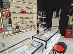-沫芮眼镜·蔡司·依视路·尼康明月(环创店)