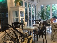 -Fern Forest Cafe