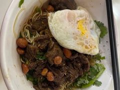 -阿阳牛腩腌面店