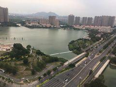 -荣誉国际酒店-云顶旋转餐厅