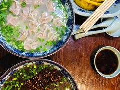 -老新隆牛肉锅贴(新街口店)