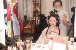 -一揽芳华汉服旗袍体验馆(拙政园店)