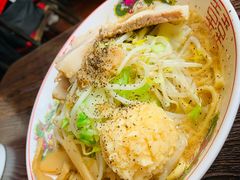 -拉面莊夢語＆中华料理八椿