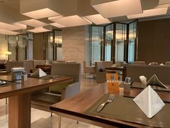 -万荟轩海鲜·粤式点心自助餐厅(蓝海风万怡酒店)
