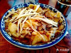 白肉罩饼-金卯白肉罩火烧
