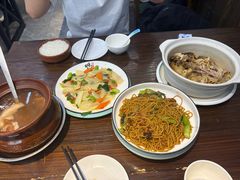 -民间瓦缸煨汤館(嵩山路店)