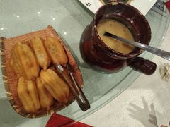 老济南甜沫配小油条-箪食巷私房菜馆·鲁菜(玉函路店)