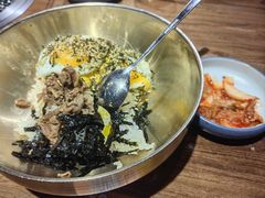 -明洞阿姨·韩式酱蟹烤肉·创意料理(三元桥店)