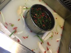 -洪焱重庆老火锅(万福花园店)