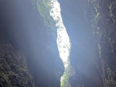 -龙水峡地缝景区