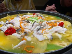-山城外·非遗酸菜鱼(蜀都万达店)