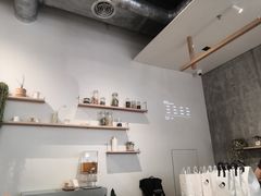 -喜茶(上海打浦桥日月光gelato lab+店)