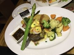 -Bamboo Bar & Grill Restaurant