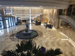 -天津梅江中心皇冠假日酒店
