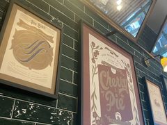 -Pie Bird(新闸路店)