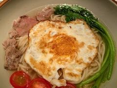 -左庭右院鲜牛肉火锅黑金店(陆家嘴中心店)
