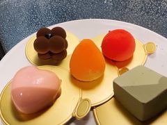 -淡尾·海鲜自助概念餐厅(虹桥南丰城店)
