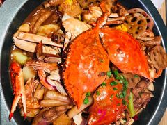 -多嘴肉蟹煲(万达店)