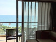 -三亚湾海居铂尔曼度假酒店