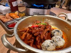 -WOW LUCKY创意韩料(龙阳广场店)