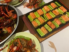 -一棠龙虾•王牌虾球(光谷天地店)