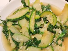 -小喜客·云南特色菜(纳西庭院店)