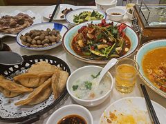 -阿胖龙虾小海鲜(宁国南路总店)
