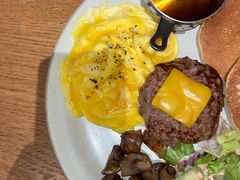 Ss牛肉松软热香饼-SorSod 咖啡&食堂