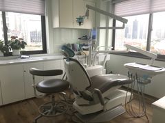 -Dr.Z dental仁康种植矫正中心