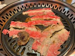 -黑金·寻焰自助百汇·烤肉·火锅(中街店)