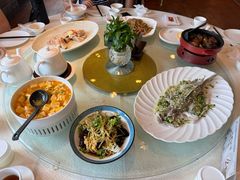 -顺峰海鲜酒楼(省府店)