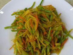 清炒黄花菜-天天向上素食餐厅(五台山店)