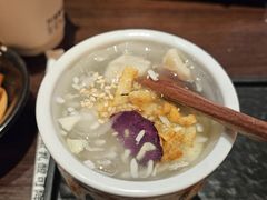 -银米·云南传统过桥米线(双廊黑金冠店)