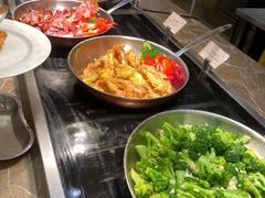 -南湖名都·景湖轩全日制餐厅·海鲜自助·东南亚风味·临湖而食