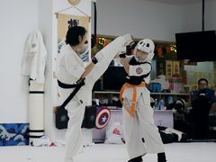 -极真空手道疾风道场(虹口凉城店)