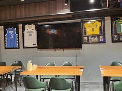 -京狮炙燥·精酿烧烤(首经贸店)