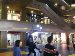 -易生活购物公园