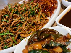 香辣肉丝-姥姥家春饼店(佳亿时尚广场店)