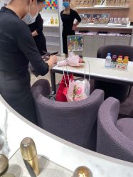-法国娇兰精品店