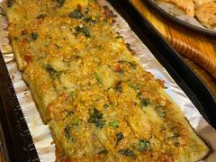 茄子-老东镇啤酒屋海鲜加工·蒸汽海鲜·海鲜烧烤(台东店)