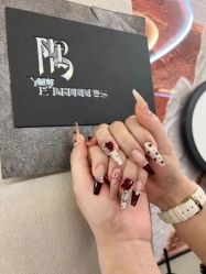 -隅日式美甲美睫專門店