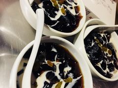 -龙巢盱眙龙虾·牛蛙·烧烤宵夜(八卦岭店)